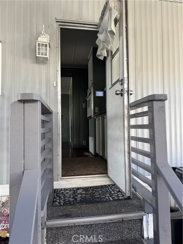 301 E Foothill 063, Pomona, CA 91767