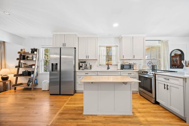 5325 Helene Drive, North Charleston, SC 29418