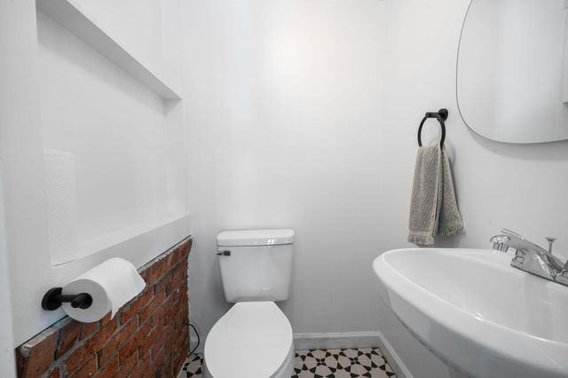 5325 Helene Drive, North Charleston, SC 29418