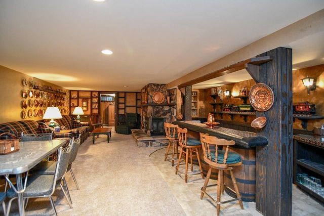 1441 LINDALE LANE, Green Bay, WI 54313