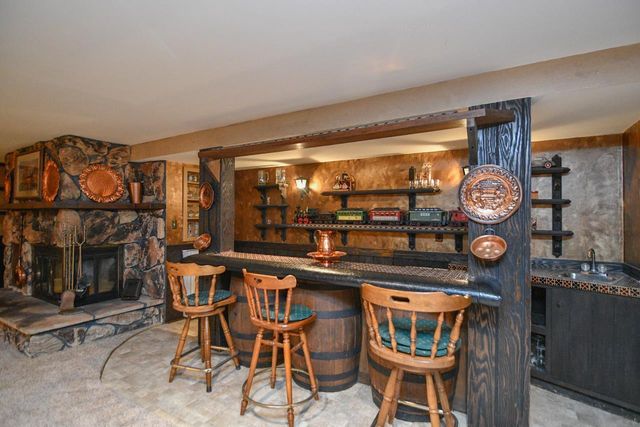 1441 LINDALE LANE, Green Bay, WI 54313