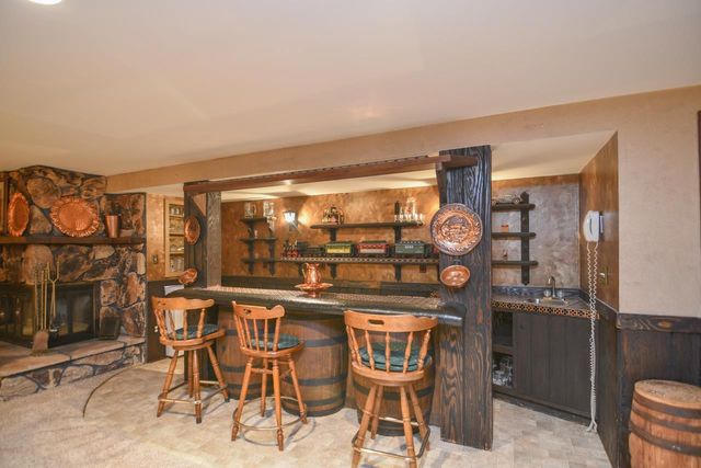 1441 LINDALE LANE, Green Bay, WI 54313