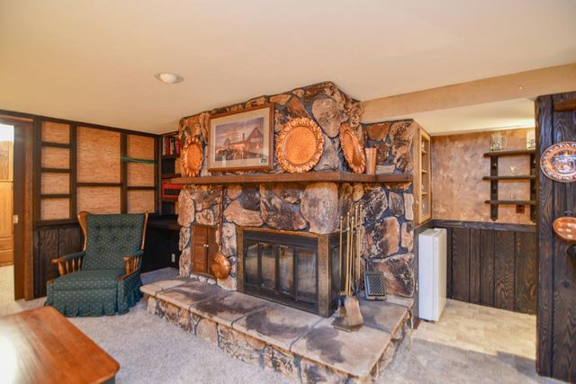 1441 LINDALE LANE, Green Bay, WI 54313