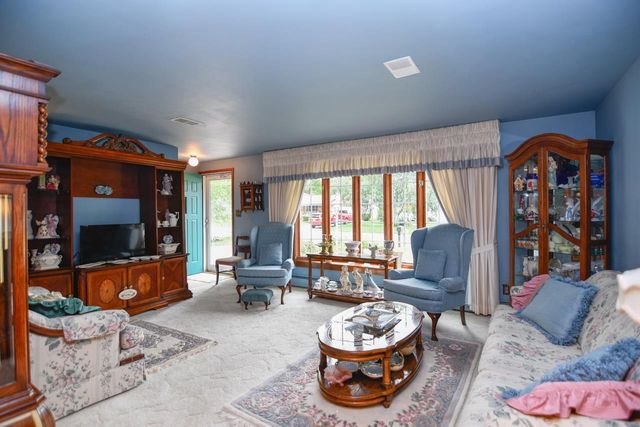 1441 LINDALE LANE, Green Bay, WI 54313