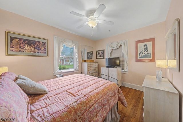 287 Madison Ave, New Milford Boro, NJ 07646