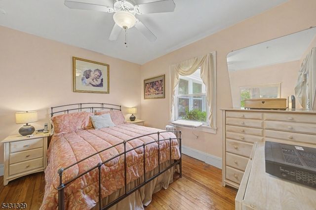 287 Madison Ave, New Milford Boro, NJ 07646