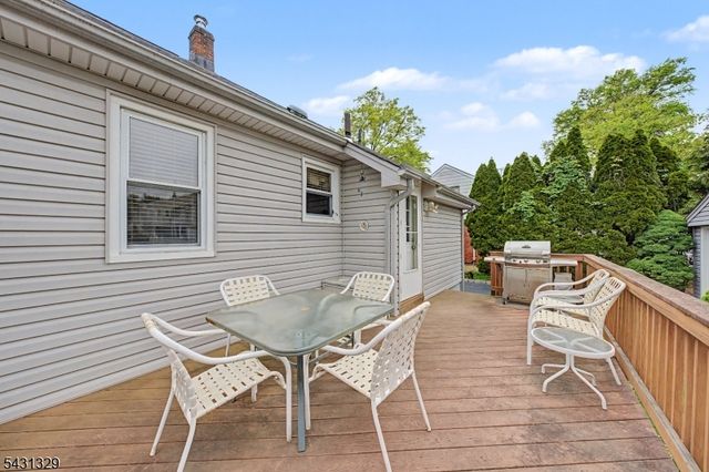 287 Madison Ave, New Milford Boro, NJ 07646