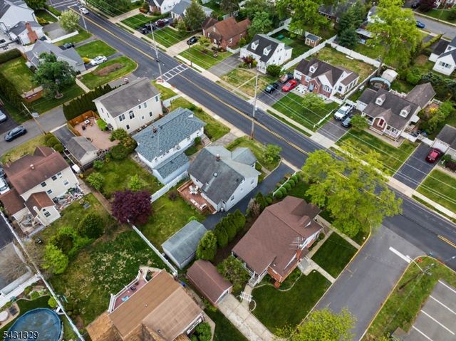 287 Madison Ave, New Milford Boro, NJ 07646
