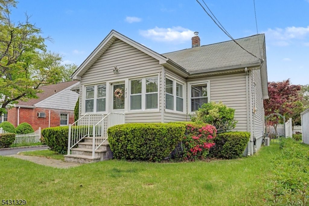 287 Madison Ave, New Milford Boro, NJ 07646