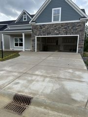 1049 Silverpine Drive, Chattanooga, TN 37421