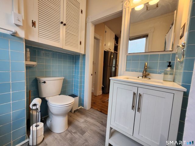 6 Coburn Avenue 2, Stonington, CT 06355
