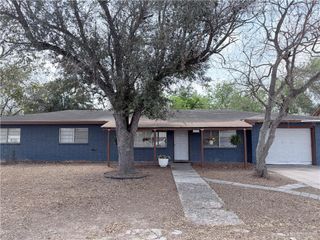 304 E 6th Street, San Juan, TX 78589