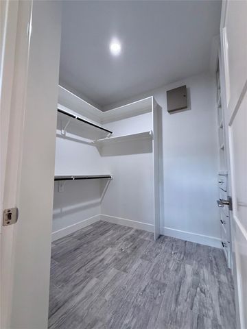 16119 Port O Call Street, Crosby, TX 77532