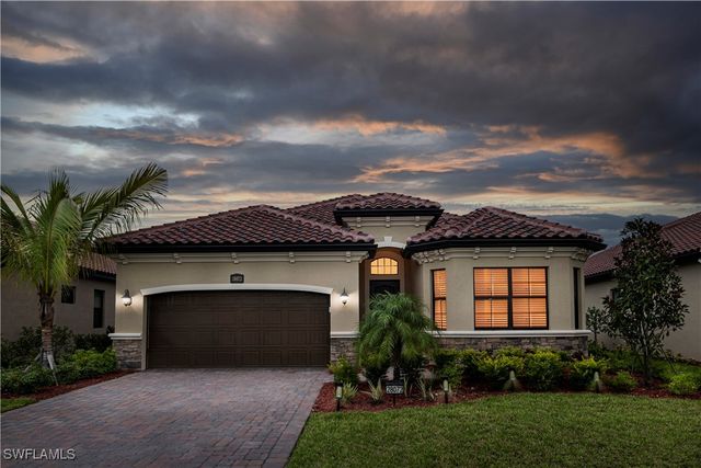 28072 Foxrock CT, Bonita Springs, FL 34135