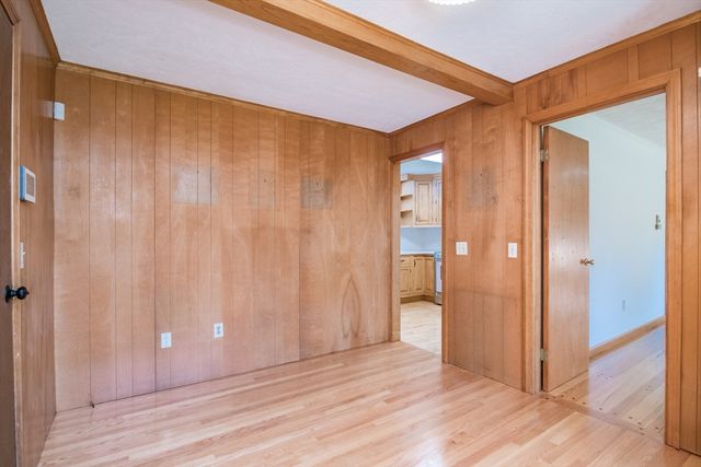 208 Rolling Ridge Rd, Amherst, MA 01002