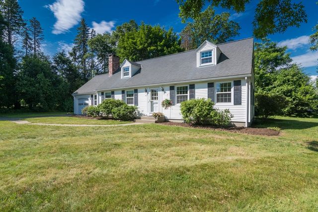 208 Rolling Ridge Rd, Amherst, MA 01002