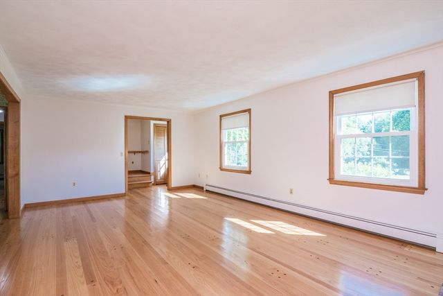 208 Rolling Ridge Rd, Amherst, MA 01002
