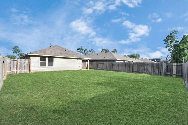 9847 Laurel Lake Lane, Conroe, TX 77384