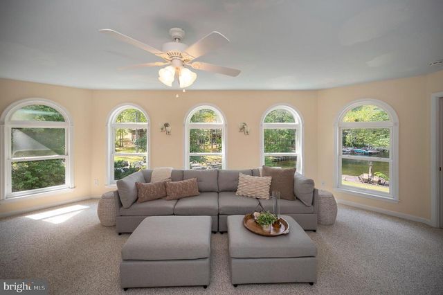 322 BIRCHSIDE CIR, Locust Grove, VA 22508