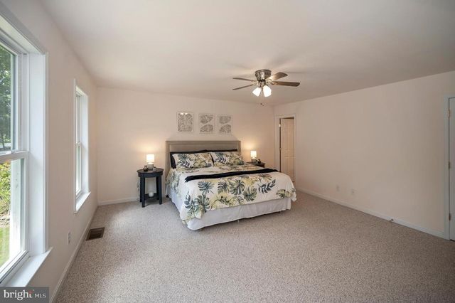 322 BIRCHSIDE CIR, Locust Grove, VA 22508