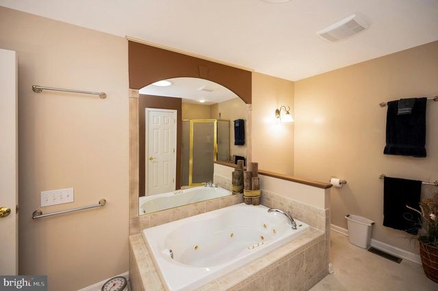 322 BIRCHSIDE CIR, Locust Grove, VA 22508