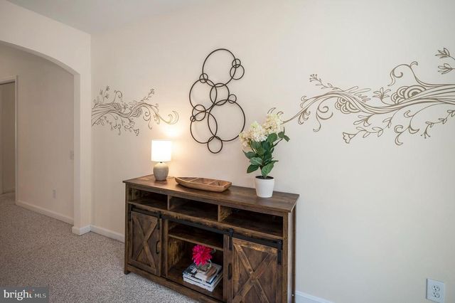 322 BIRCHSIDE CIR, Locust Grove, VA 22508