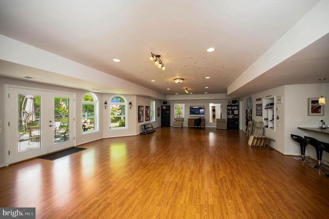 322 BIRCHSIDE CIR, Locust Grove, VA 22508