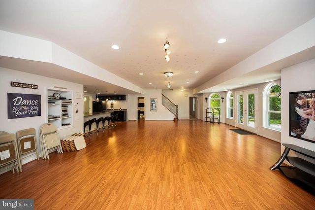 322 BIRCHSIDE CIR, Locust Grove, VA 22508