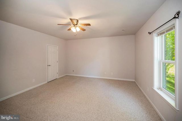 322 BIRCHSIDE CIR, Locust Grove, VA 22508