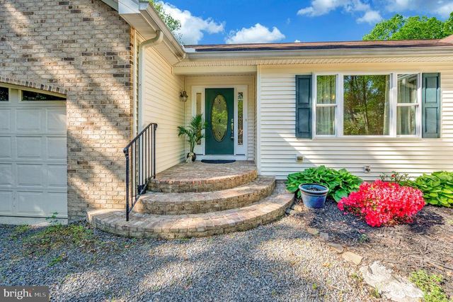 322 BIRCHSIDE CIR, Locust Grove, VA 22508