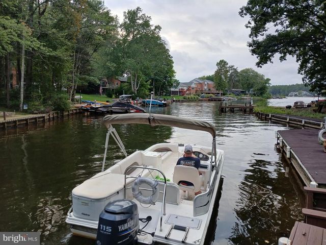 322 BIRCHSIDE CIR, Locust Grove, VA 22508