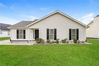 4403 Pleasant Valley Road, Greensboro, NC 27406