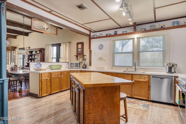 411 Wiggins Road, Lafayette, LA 70503