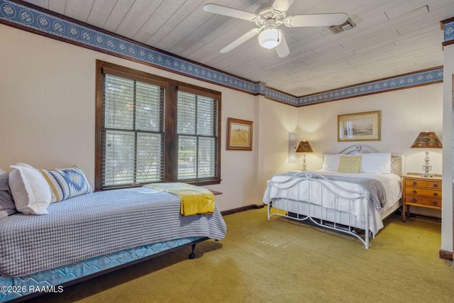 411 Wiggins Road, Lafayette, LA 70503