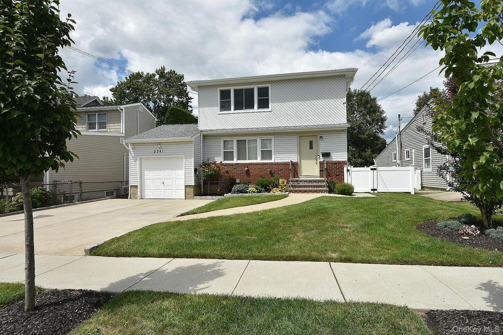 2341 Redmond Road, Bellmore, NY 11710 — photo 2