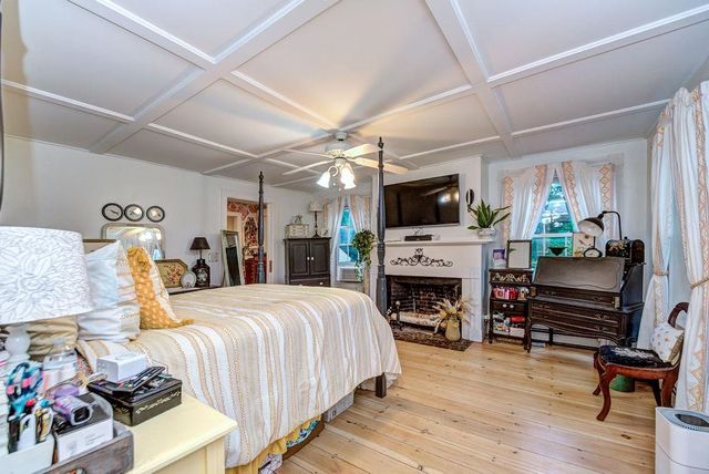 349 Main Street, Hampstead, NH 03841