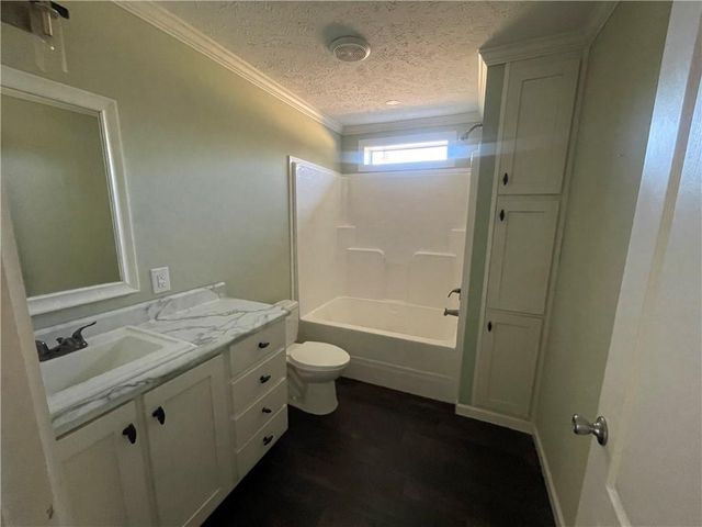 11260 Darlin Road, Mobile, AL 36608