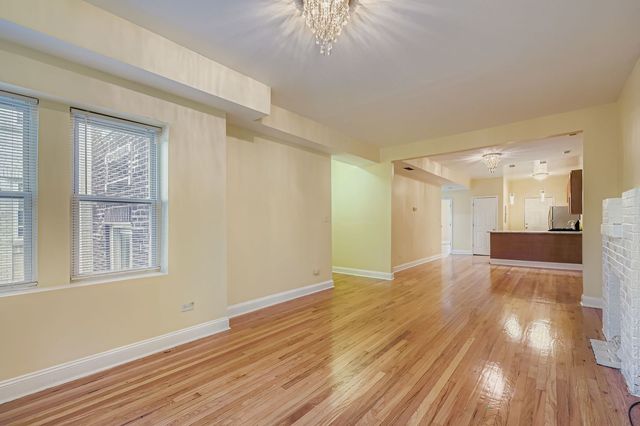 6327 N FRANCISCO Avenue 1, Chicago, IL 60659