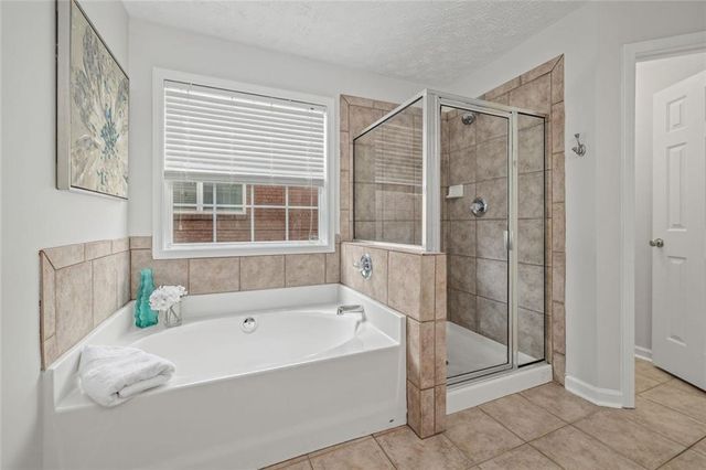 5573 Ashmoore Court, Flowery Branch, GA 30542