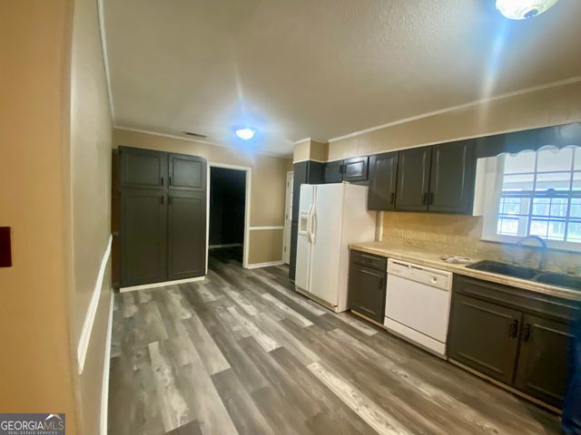 312 Brookdale Drive, Dublin, GA 31021