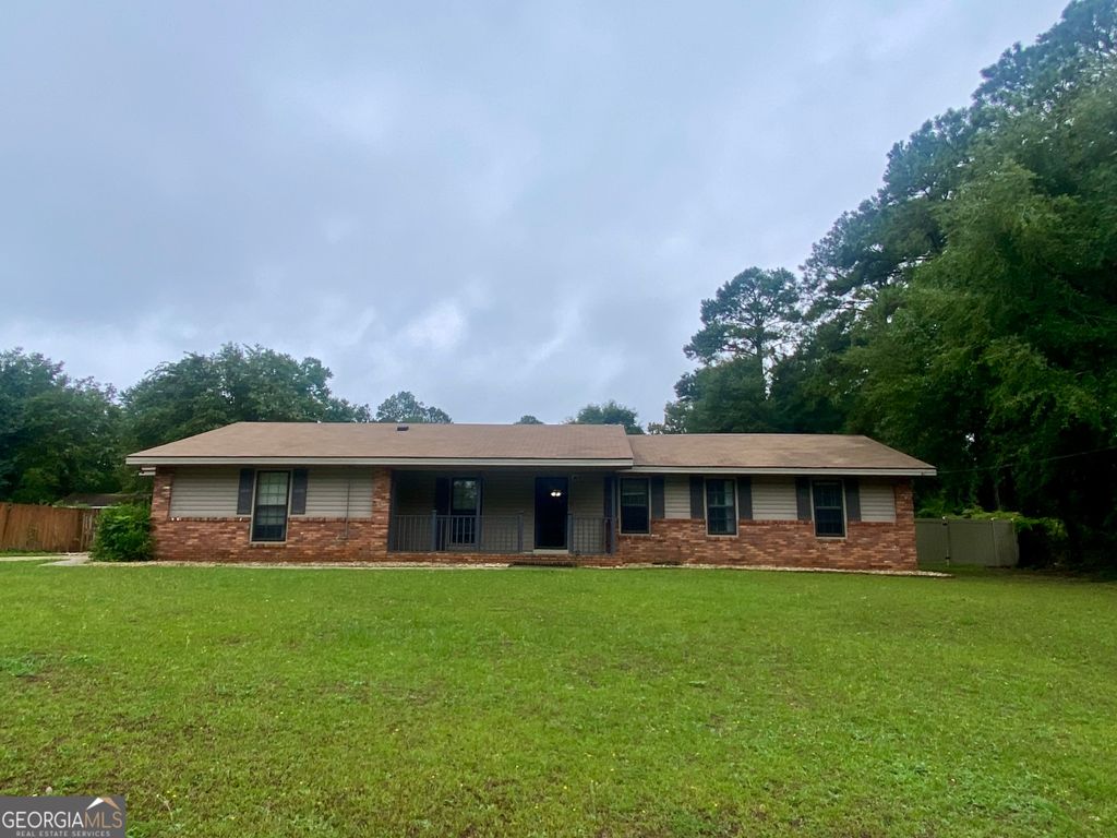 312 Brookdale Drive, Dublin, GA 31021