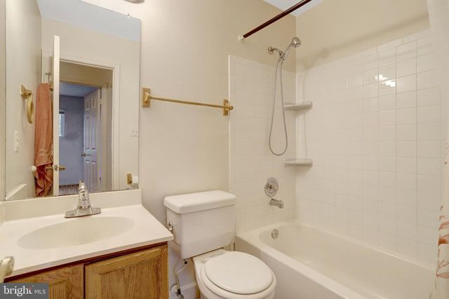 6167 CASTLETOWN WAY, Alexandria, VA 22310