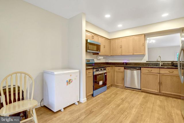 6167 CASTLETOWN WAY, Alexandria, VA 22310