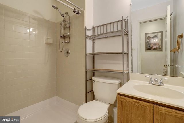 6167 CASTLETOWN WAY, Alexandria, VA 22310