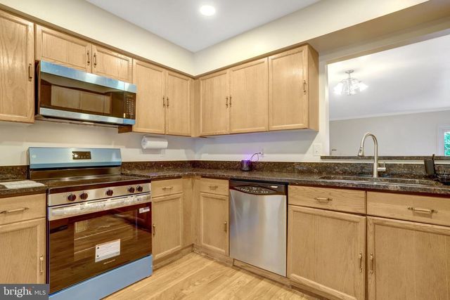 6167 CASTLETOWN WAY, Alexandria, VA 22310