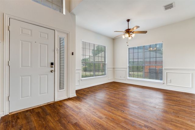 200 Courtney Lane, Mckinney, TX 75071