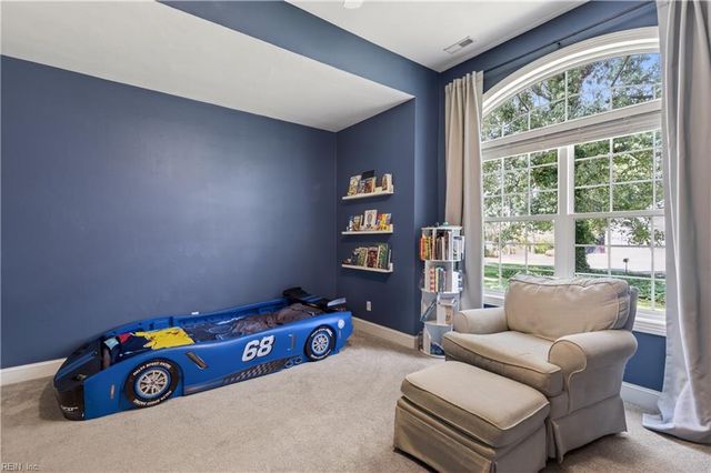 1068 Scenic BLVD, Chesapeake, VA 23322