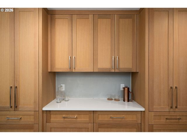 425 WELEBER St, Oregon City, OR 97045