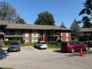 10011 Echoridge Lane G, Mehlville, MO 63125