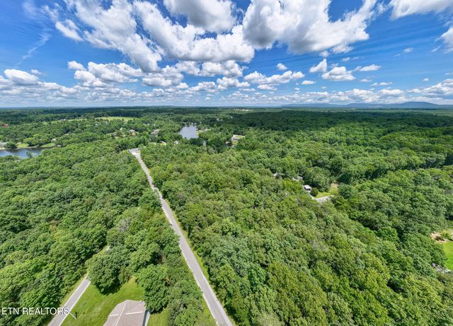 5011 Ostego Drive, Crossville, TN 38572